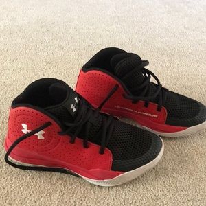 Under Armour Boys Basketball Shoes